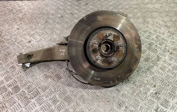 Land Rover Discovery 5 Front wheel hub