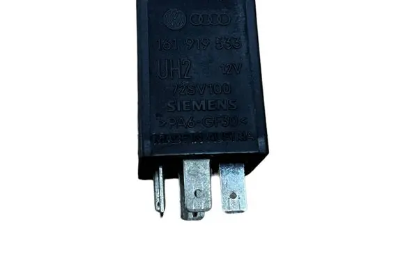 Skoda Octavia Mk1 (1U) Other relay 161919533 72SV100