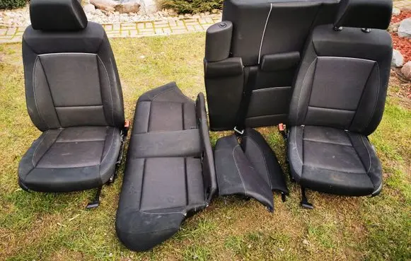 BMW 1 E82 E88 Seat and door cards trim set 43046871 7118681 7118682