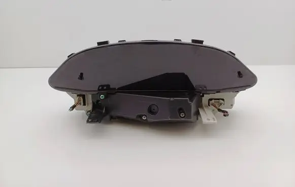Toyota Yaris Speedometer (instrument cluster) MB4573003176