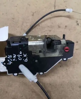Peugeot 407 Rear door lock