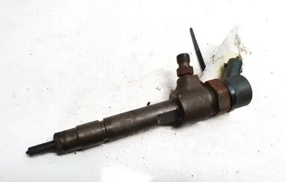 Alfa Romeo 147 Fuel injector 0445110068