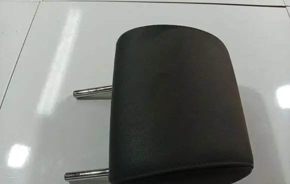 Audi A6 S6 C6 4F Front seat headrest 
