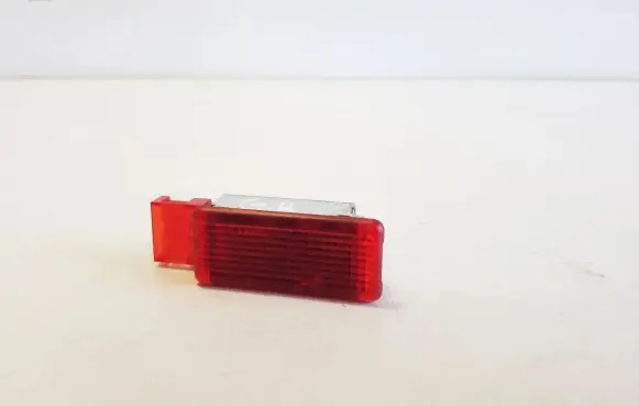 Volkswagen Touareg I Rear door interior light 7L0947411