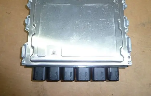 BMW 7 E65 E66 Central body control module 0281039427