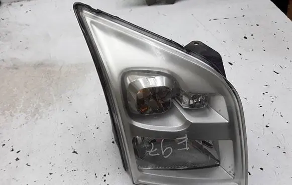 Ford Transit Headlight/headlamp 8C1113W029BG 010093999010100009 01009399901010