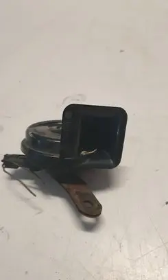 BMW 5 E39 Horn signal 703881157