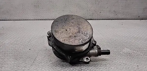 Audi A6 S6 C6 4F Vacuum pump 