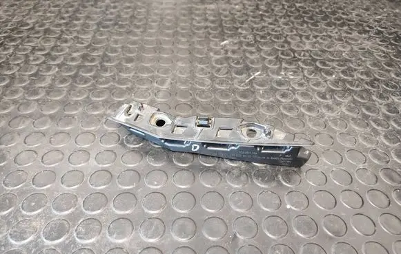 Skoda Kamiq Front bumper mounting bracket 658807184