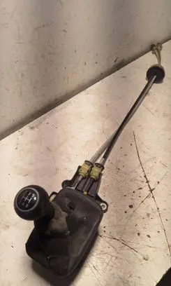 Opel Meriva A Gear shifter/selector 55353676