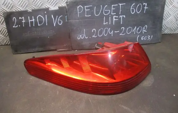 Peugeot 607 Rear/tail lights