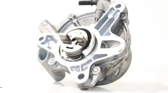 Ford Galaxy Vacuum pump 9673836180