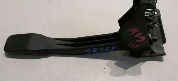 Renault Megane III Accelerator throttle pedal