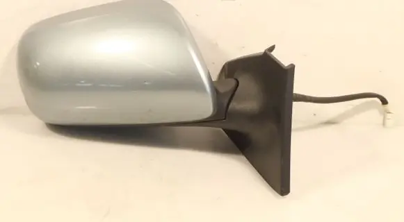 Toyota Yaris Front door electric wing mirror 879100D260