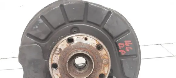 Volkswagen PASSAT B7 Front wheel hub 1K0615312F