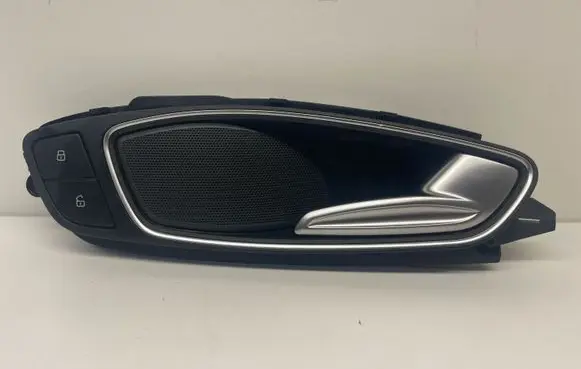 Audi A1 Front door interior handle 8X0868784