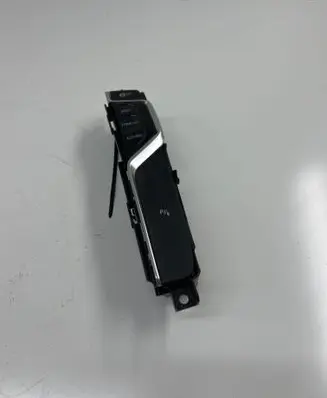 BMW 5 G30 G31 G38 Traction control (ASR) switch 6843924