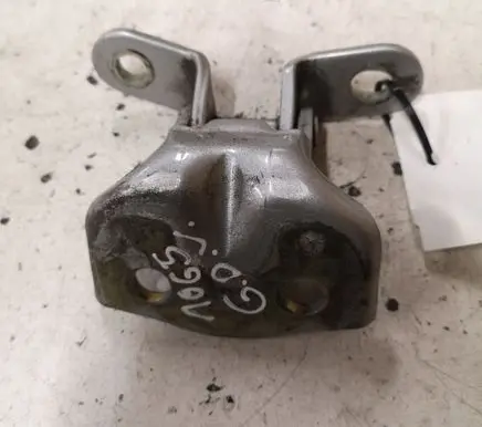 Hyundai Santa Fe Rear door upper hinge