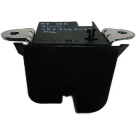 Audi A1 Tailgate/trunk/boot lock/catch/latch 2G6827505B