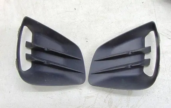 Renault Clio V Front fog light trim/grill 263360851R