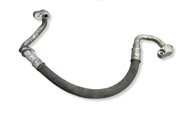 Volkswagen Touran I Air conditioning (A/C) pipe/hose 
