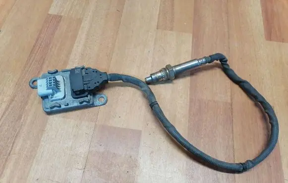 Renault Megane IV Lambda probe sensor 227906850R 181103000305 A2C16634900