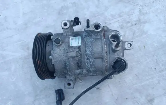 Hyundai Tucson TL Air conditioning (A/C) compressor (pump) CA500NFFEA04