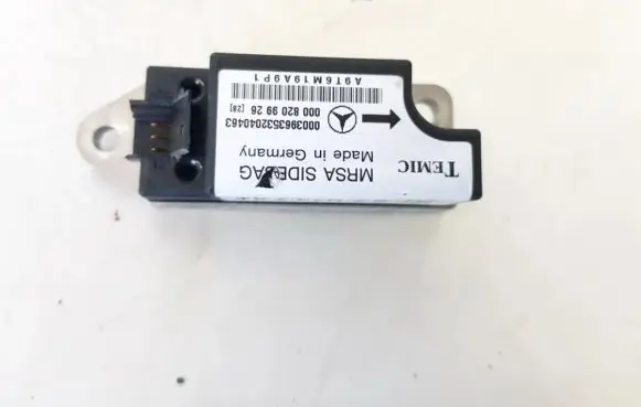 Mercedes-Benz E W210 Airbag deployment crash/impact sensor 0008209926 0003963532040463