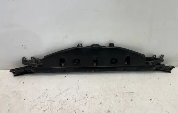 BMW 5 F10 F11 Top upper radiator support slam panel 7200689 7200690