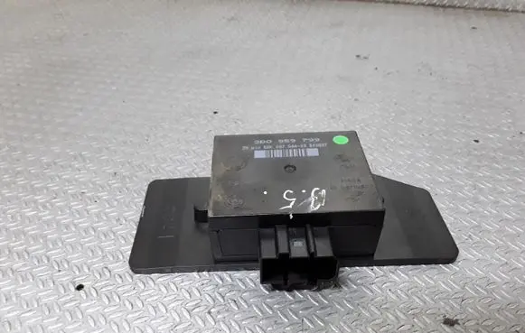Volkswagen PASSAT B5 Comfort/convenience module 3B0959799