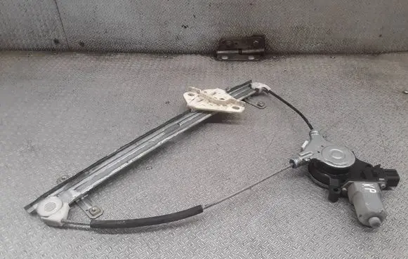 Honda FR-V Front door window regulator with motor
