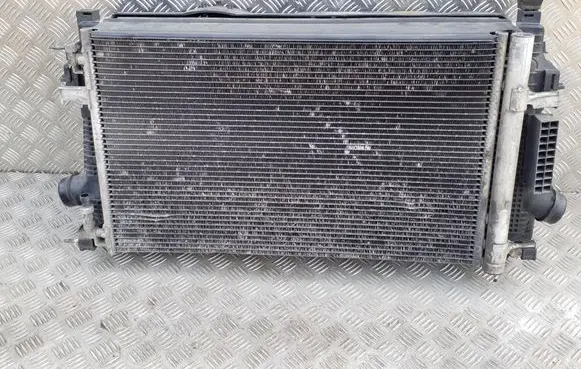 Chevrolet Orlando Radiator set 0130308406 16454989 13367377