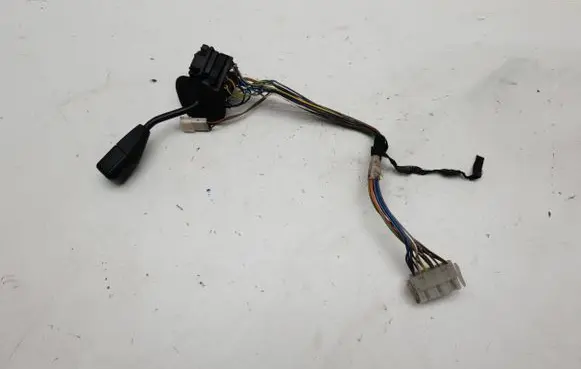 BMW 3 E36 Indicator stalk 8305505