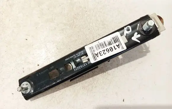 Opel Corsa D Seat belt adjustment rail 13153271 607856700f