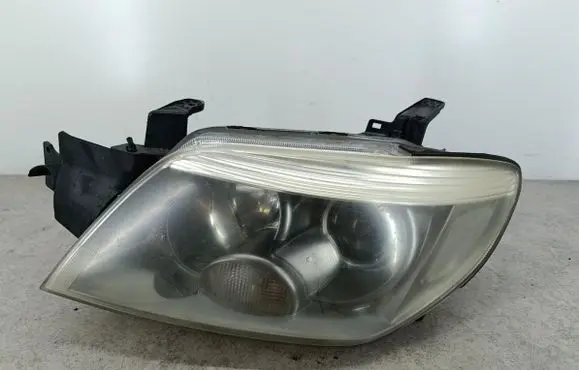 Mitsubishi Outlander Headlight/headlamp 