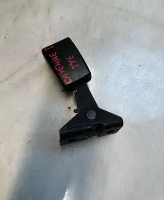 Porsche Cayenne (9PA) Rear seatbelt buckle 7L0857821 160820041