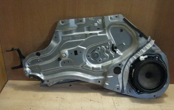 KIA Soul Front window lifting mechanism without motor 834701H020
