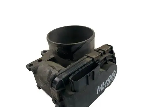 Volvo S80 Throttle valve 8677796