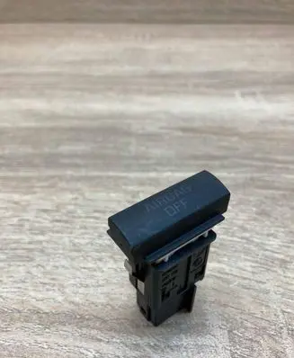Skoda Octavia Mk2 (1Z) Passenger airbag on/off switch 1Z0919235B 15107