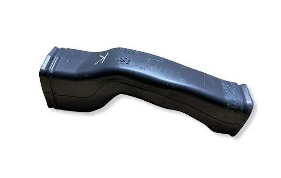Audi A8 S8 D4 4H Cabin air duct channel 4H0819633A