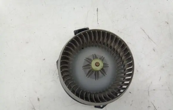 Toyota Yaris Heater fan/blower AV2727000311