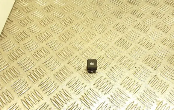 Central locking switch button