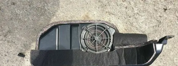 Audi A6 Allroad C5 Subwoofer speaker 4B9035382B