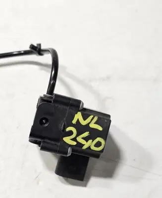 BMW 7 F01 F02 F03 F04 Rear shock absorber actuator solenoid 4722555610