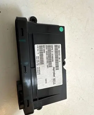 Tesla Model S Door control unit/module 100310100C 60013920 0748G03K