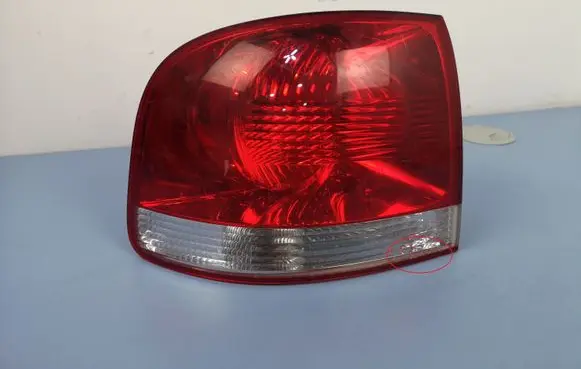 Volkswagen Touareg I Rear/tail lights 7L6945095K 7L6945095D 7L6945095F