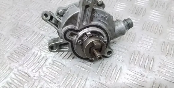 Volvo XC60 Vacuum pump 30731825