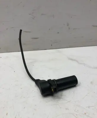 Volkswagen PASSAT B5.5 Crankshaft position sensor 