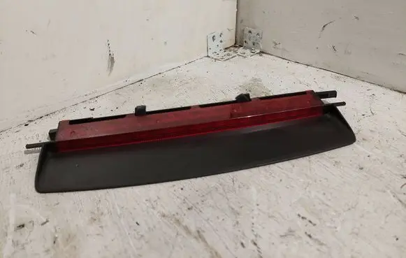 Audi A6 S6 C6 4F Third/center stoplight 4F5945097