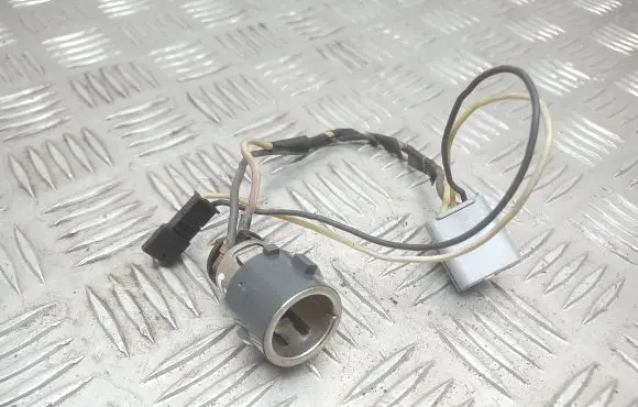 Volvo S80 12 V Socket (rear) 